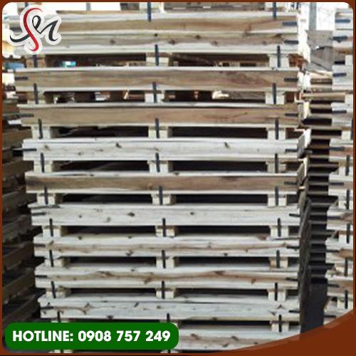 Pallet gỗ